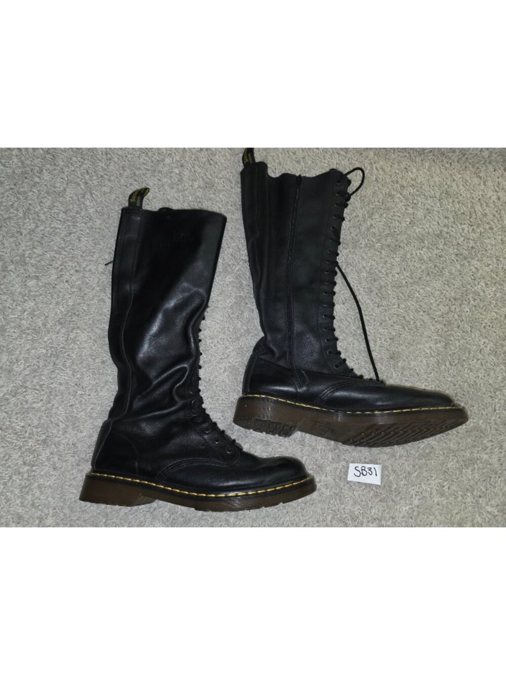 Dr Martens Knee High 20 Eye Black Leather Side Zip Lace Boots Women’s size 9